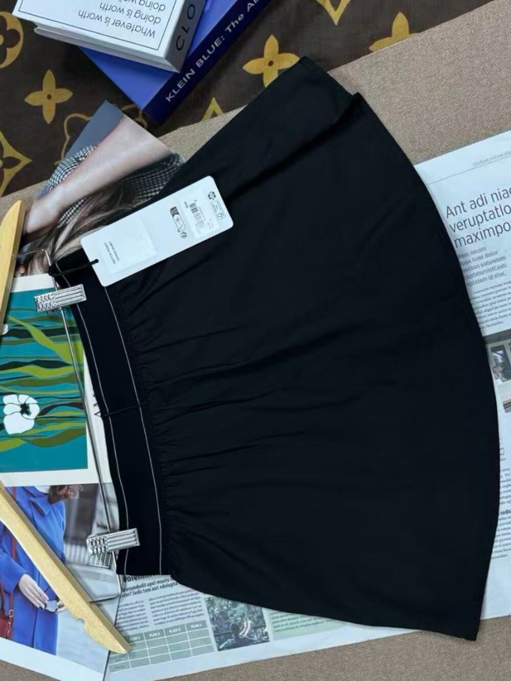 🔥ALO Yoga Match Point Tennis Skirt Black🎾Builtin shortsa versatile staple - Picture 4 of 6